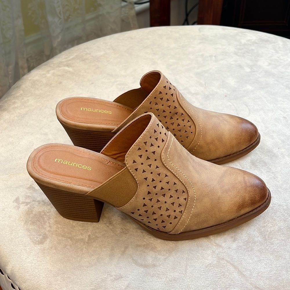 *Country Couture* Sz 9.5 Slip-On Western Boho Ankle Booties Sz 9.5